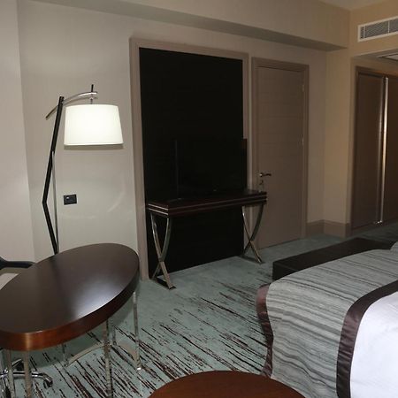 Hotel Ramada İskenderun Exterior foto