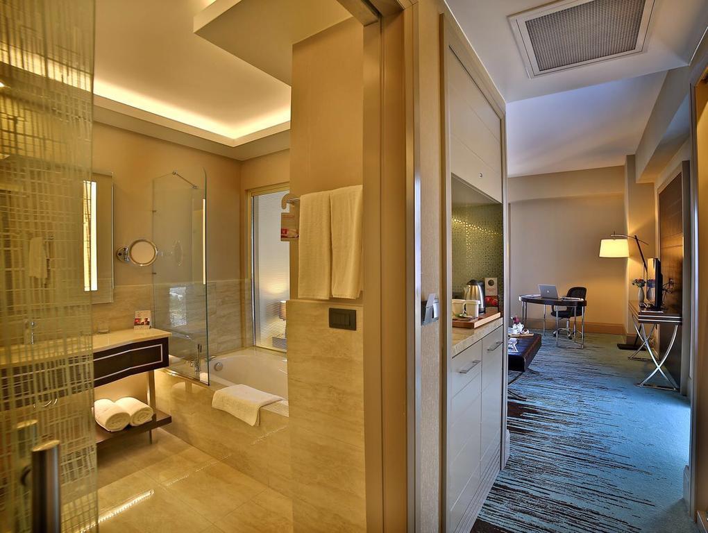 Hotel Ramada İskenderun Exterior foto